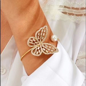 18K GOLD BUTTERFLY PEARL UPPER /LOWER ARM BRACELET